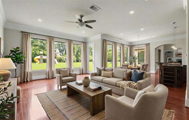 205 Del Monte Drive, Friendswood, TX 77546