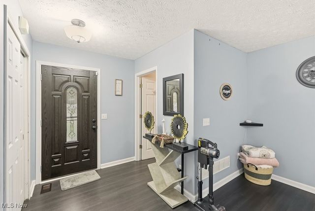 3553 Beaumont Drive, Brunswick, OH 44212