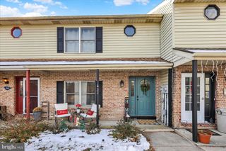 32 N CANAL ST, Leesport, PA 19533