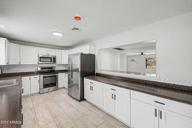 10633 N 17TH Avenue, Phoenix, AZ 85029