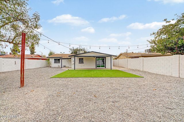 10633 N 17TH Avenue, Phoenix, AZ 85029