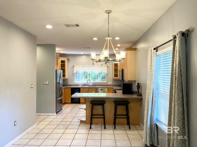 6991 Manskow Lane, Gulf Shores, AL 36542