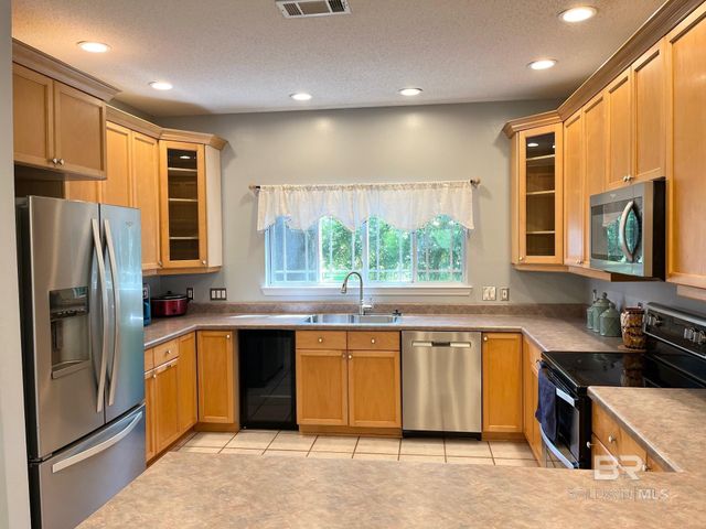 6991 Manskow Lane, Gulf Shores, AL 36542