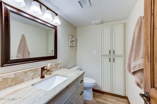 1820 Eagle Claw Drive, Carefree, AZ 85377