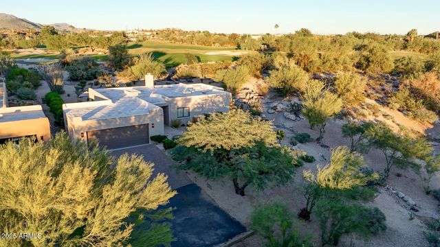 1820 Eagle Claw Drive, Carefree, AZ 85377