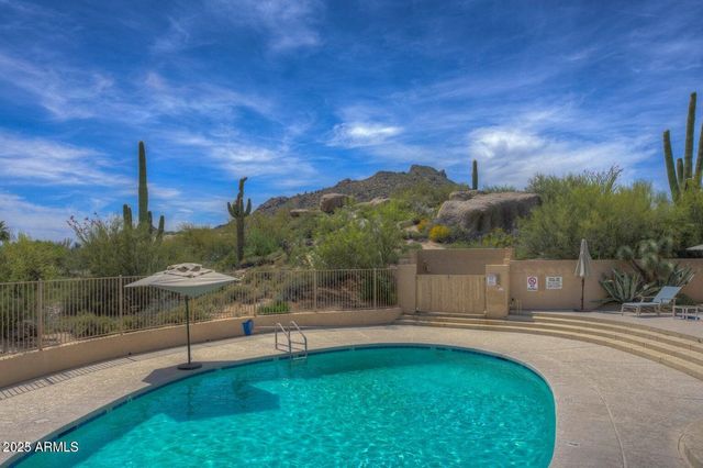 1820 Eagle Claw Drive, Carefree, AZ 85377