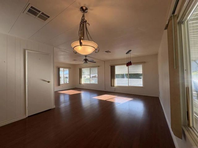 1490 S Orange Ave 127, El Cajon, CA 92020