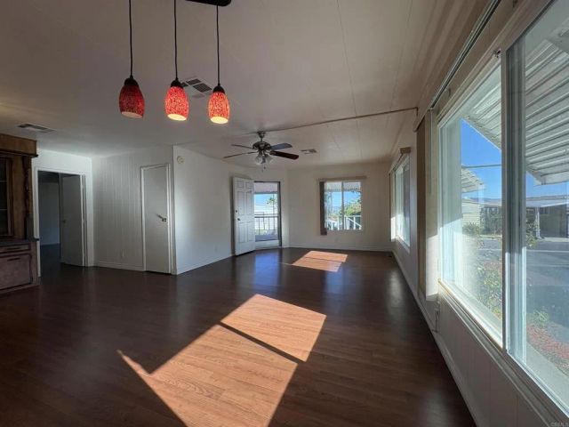 1490 S Orange Ave 127, El Cajon, CA 92020