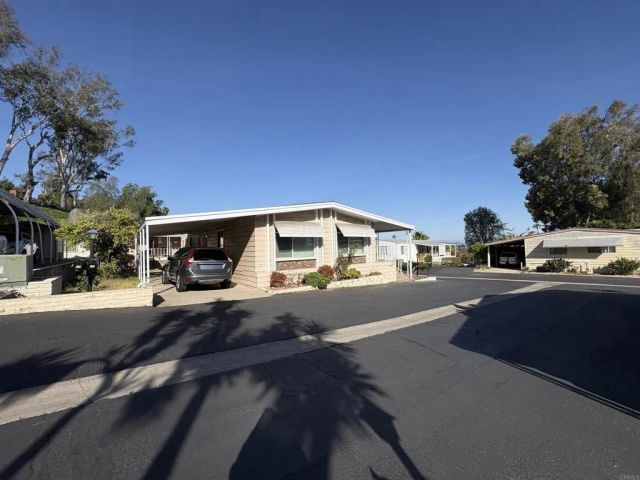 1490 S Orange Ave 127, El Cajon, CA 92020