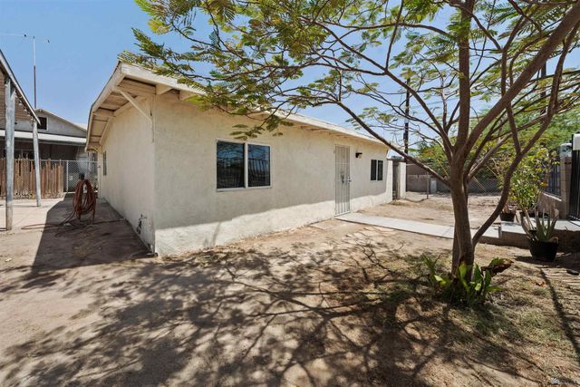 1099 S MADISON AVE, Yuma, AZ 85364