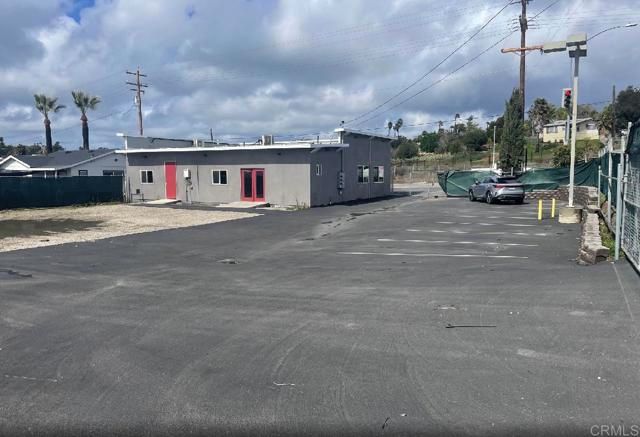 1990 S Santa Fe Avenue, Vista, CA 92083