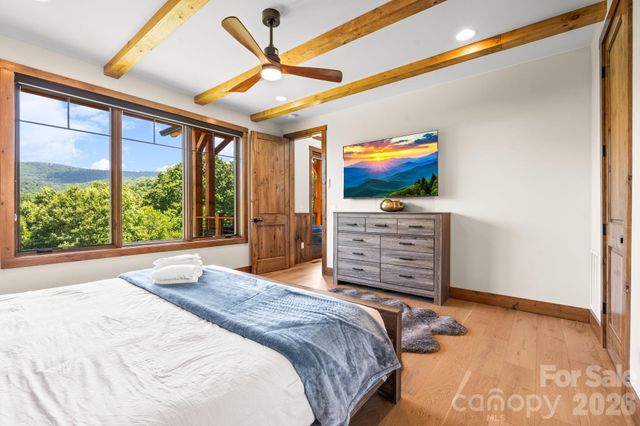 1030 High Valley Overlook, Banner Elk, NC 28604