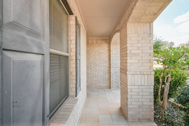 15639 Western Skies Drive, Houston, TX 77086