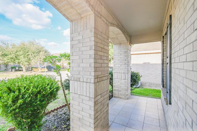 15639 Western Skies Drive, Houston, TX 77086