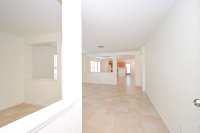 15639 Western Skies Drive, Houston, TX 77086