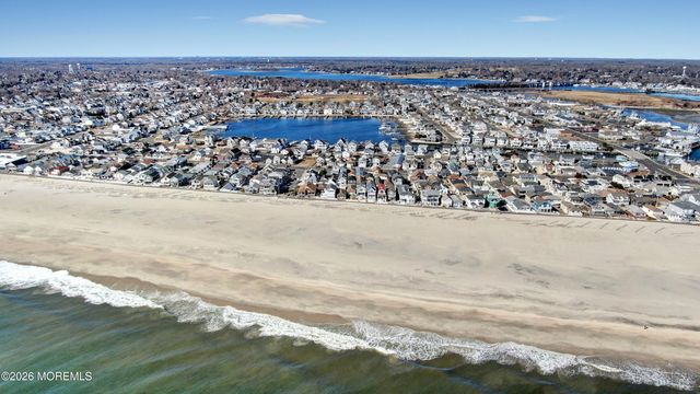 202 Central Avenue, Point Pleasant Beach, NJ 08742