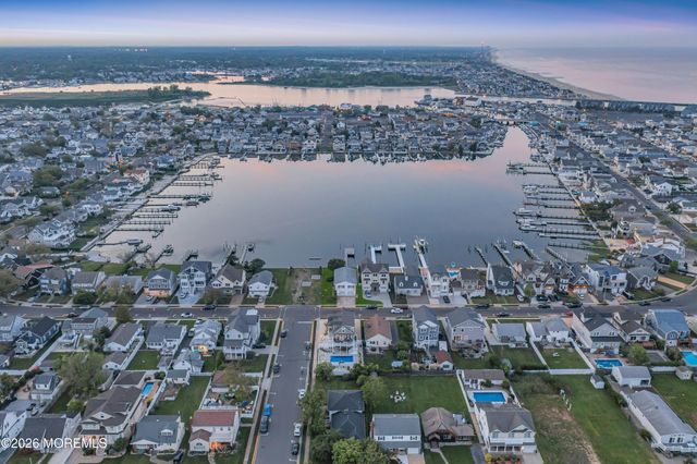 202 Central Avenue, Point Pleasant Beach, NJ 08742