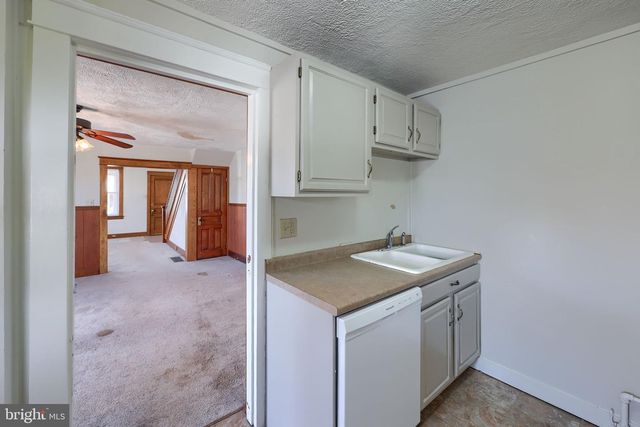 1656 MONROE ST, York, PA 17404