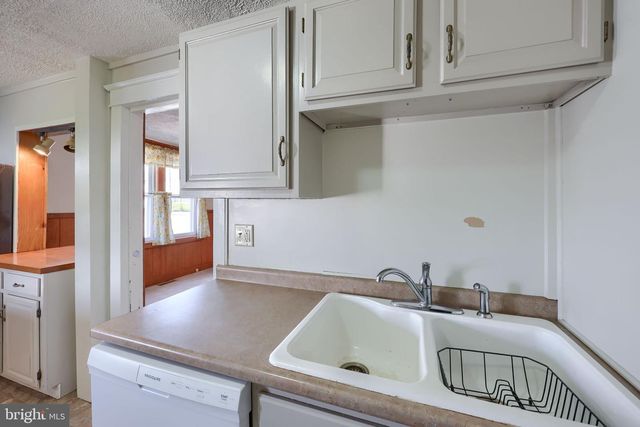 1656 MONROE ST, York, PA 17404