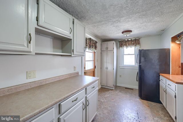 1656 MONROE ST, York, PA 17404