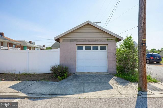 1656 MONROE ST, York, PA 17404