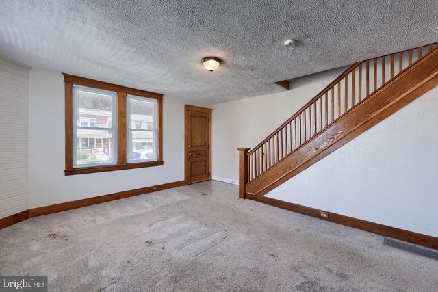 1656 MONROE ST, York, PA 17404