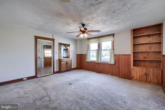 1656 MONROE ST, York, PA 17404