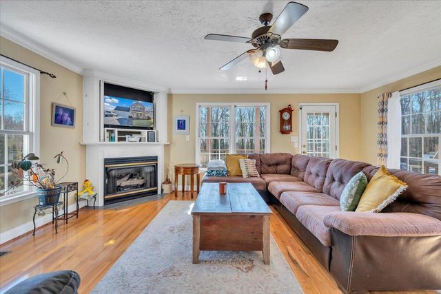 5873 Buckland Mill RD, Roanoke, VA 24019