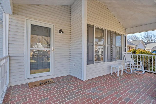 5873 Buckland Mill RD, Roanoke, VA 24019