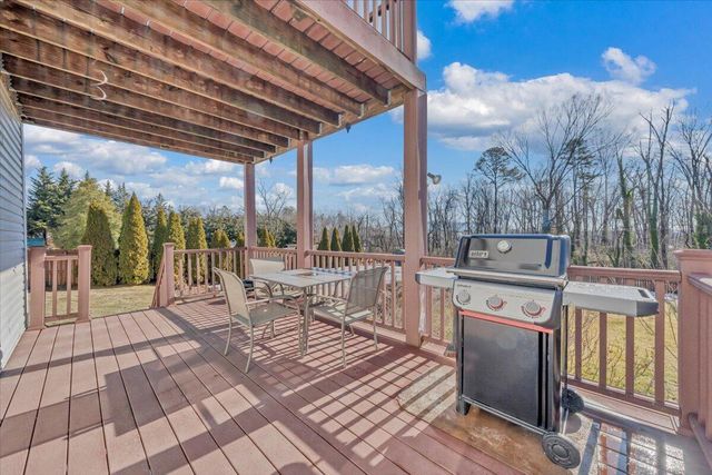 5873 Buckland Mill RD, Roanoke, VA 24019