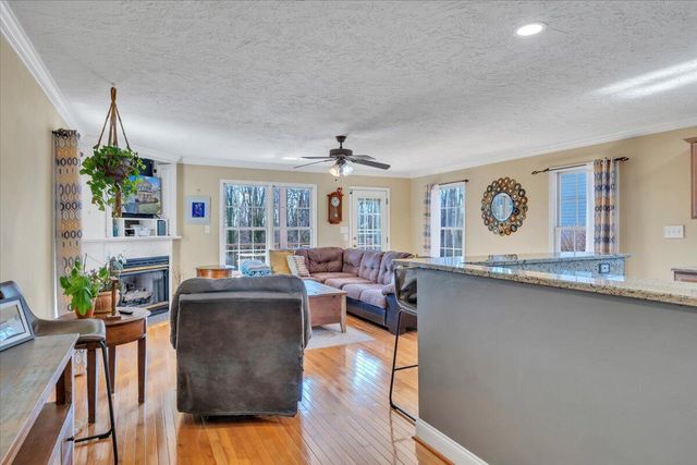 5873 Buckland Mill RD, Roanoke, VA 24019