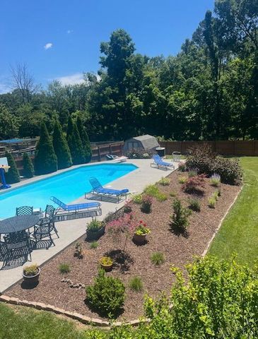 5873 Buckland Mill RD, Roanoke, VA 24019