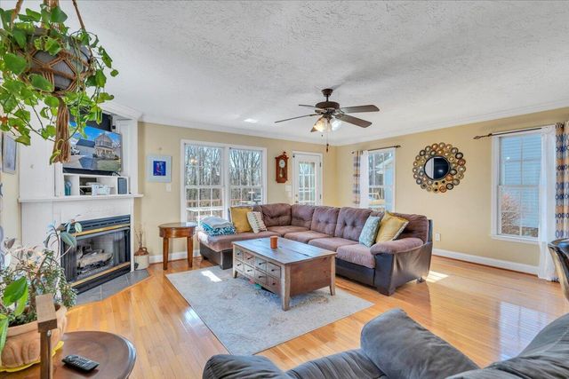 5873 Buckland Mill RD, Roanoke, VA 24019