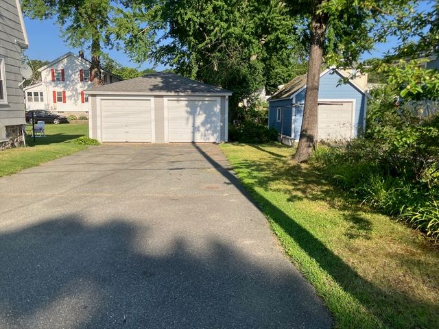 12 Hayes 12, Maynard, MA 01754