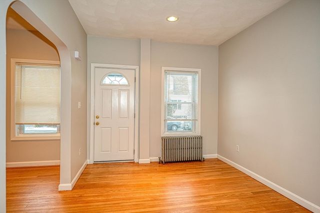 12 Hayes 12, Maynard, MA 01754