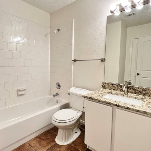 1715 Citadel Drive, Glenn Heights, TX 75154