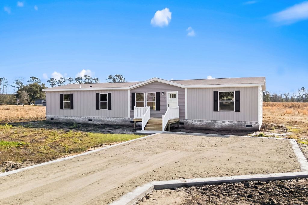 7144 Highway 366, Conway, SC 29526