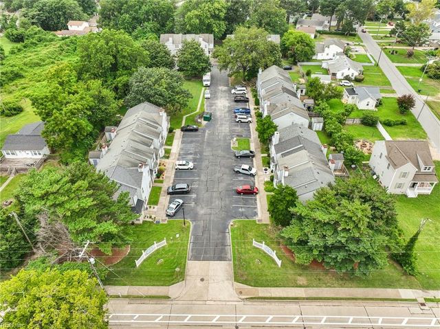 16 Bayview Court, Hampton, VA 23664