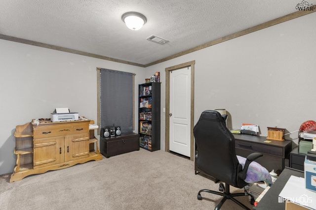 206 PARK AVENUE, Electra, TX 76360