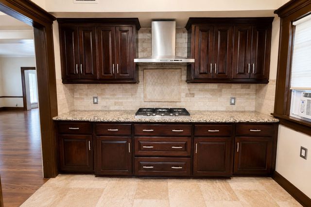 719 N Resident Street, Wharton, TX 77488