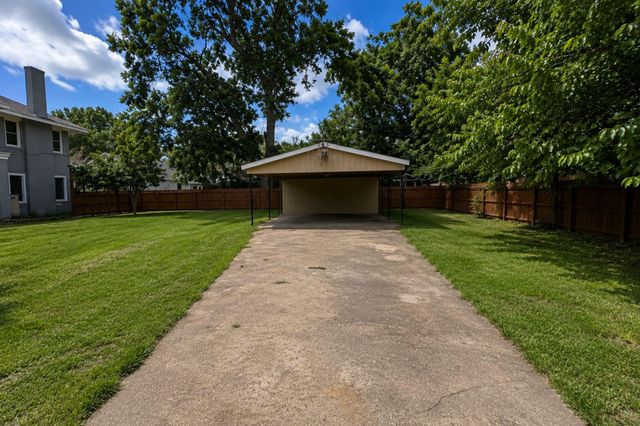719 N Resident Street, Wharton, TX 77488