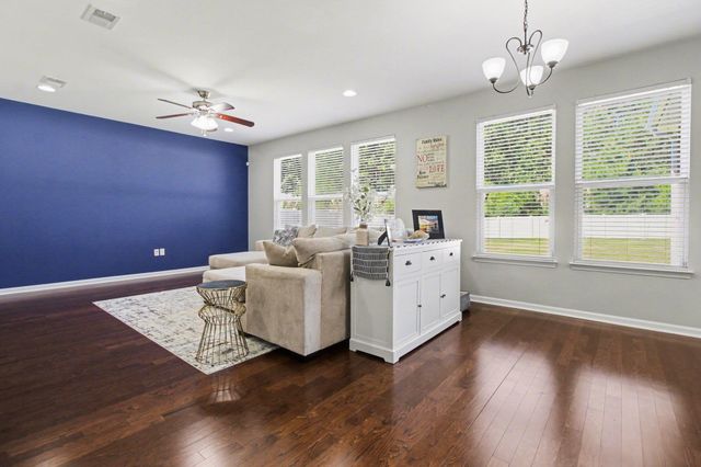 120 Campania St., Myrtle Beach, SC 29579