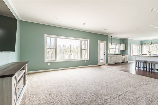 4976 Schoolhouse Road, Walworth, NY 14519