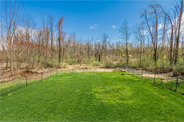 4976 Schoolhouse Road, Walworth, NY 14519