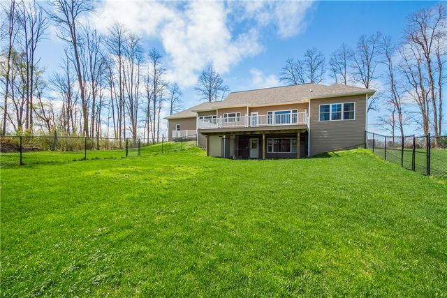 4976 Schoolhouse Road, Walworth, NY 14519