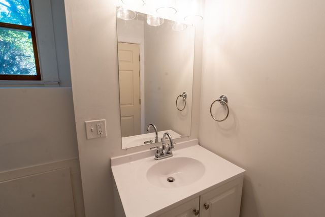 35 OLD PINE Road, Narragansett, RI 02882