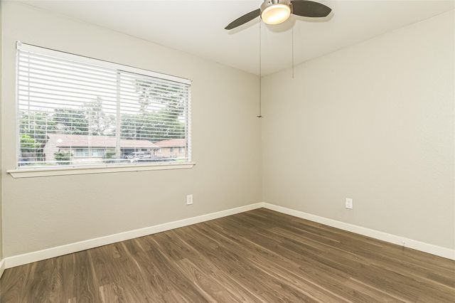 10615 Golden Quail DR A, Austin, TX 78758