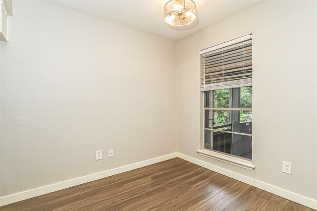 10615 Golden Quail DR A, Austin, TX 78758
