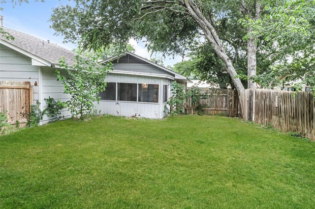 10615 Golden Quail DR A, Austin, TX 78758