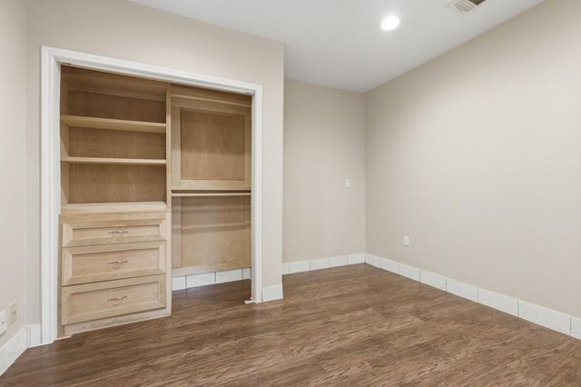10011 Aves Street, Houston, TX 77034